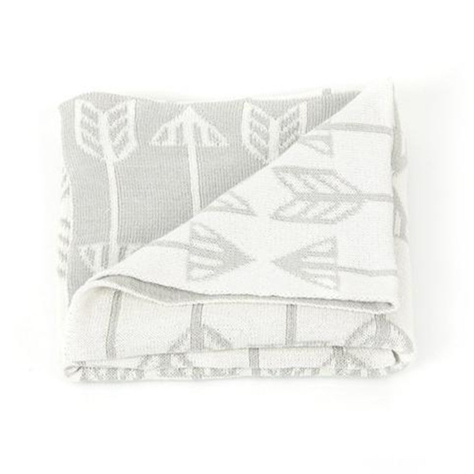 deerindustries nursery bedding knitted baby blanket 100x150 cm 100% cotton Roomblush grey arrow