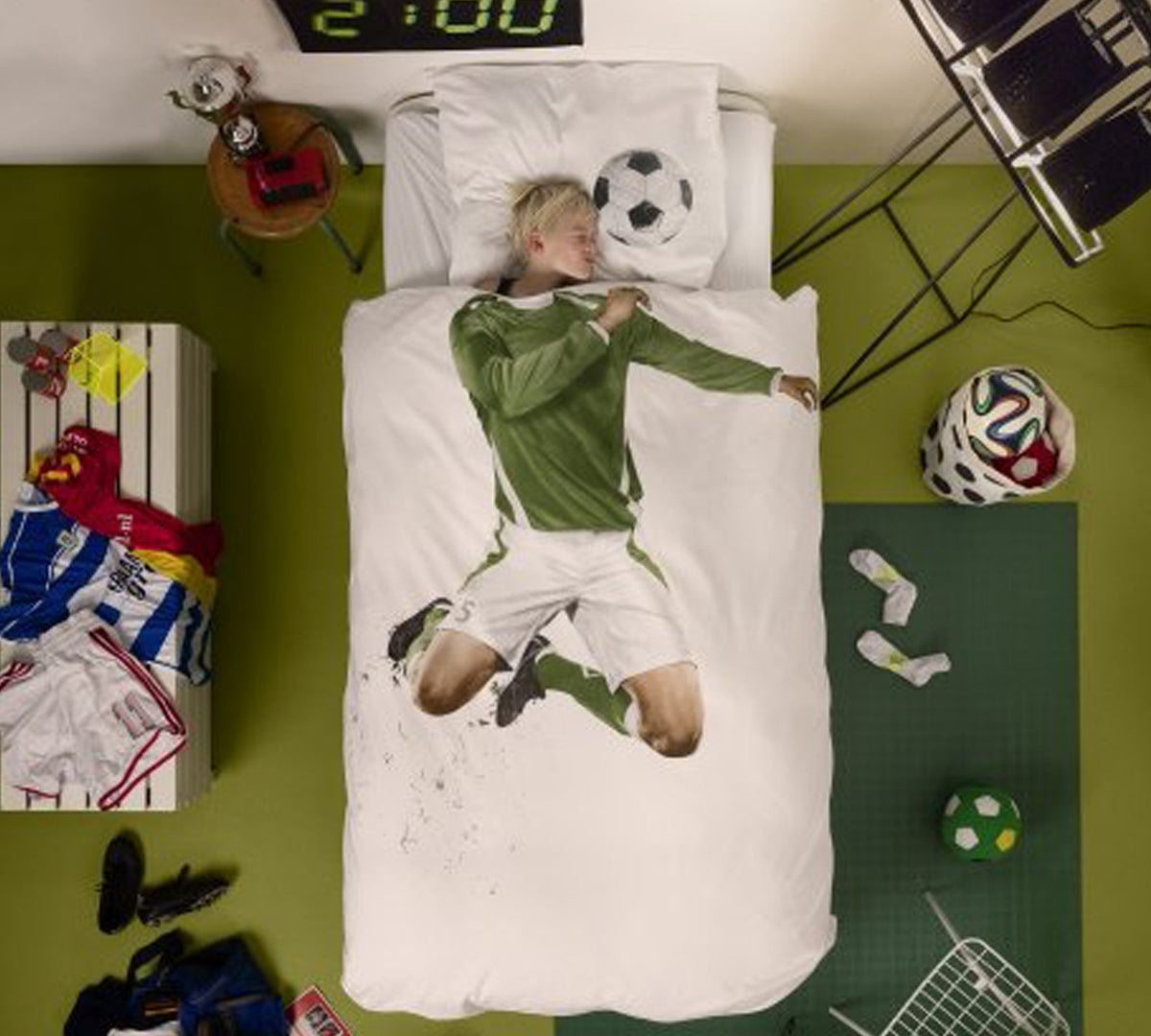 deer industries kids bedding snurk soccer player green single size cotton