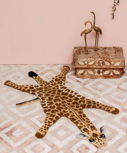 Pinky Leopard Rug Large - Doing Goods