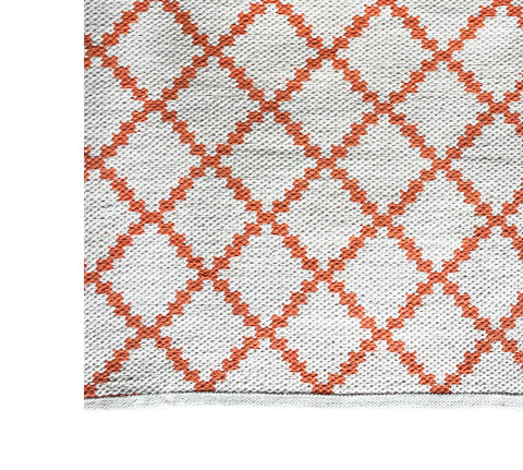 Deer Industries Deer Cotton Rug Geometric Orange. Decorate you nursery, kids bedroom, playroom or living room with this geometric cotton carpet. Timeless floor decoration for a pop of colour. 