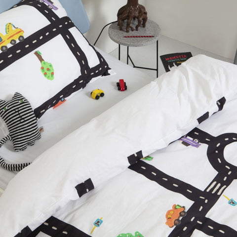Deer Industries Kids Bedding Snurk Clay Traffic Duvet Cover. Black and white roadmap with colourful clay cars on 100% soft cotton. 