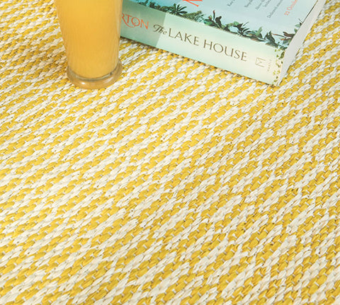 Deer Industries Scandinavian design outdoor rug Britta Sweden Pemba Sun in bright yellow colour. Plastic rug for indoor and outdoor, easy to clean, made in Sweden. 