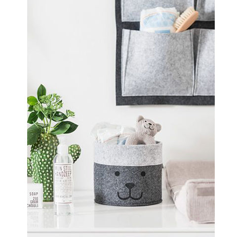 Deer Industries Storage basket small Jollein Felt grey. Small felt round basket in stylish two toned grey with cute bear face. Convenient to use on your changing table or just to use to declutter small items. 